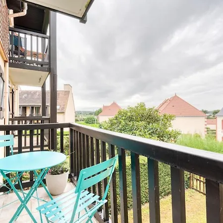 Cosy Flat At 100m From The Beach And Parking