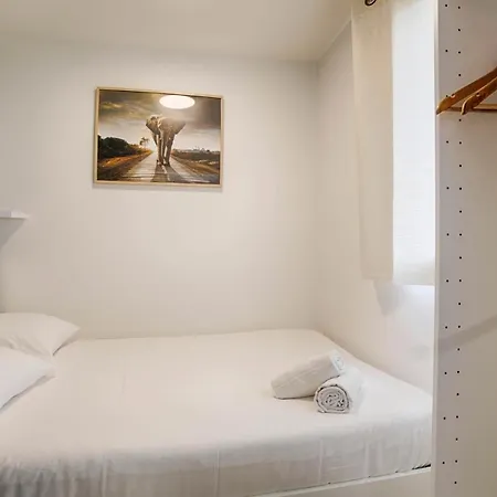 Cosy Flat At 100m From The Beach And Parking
